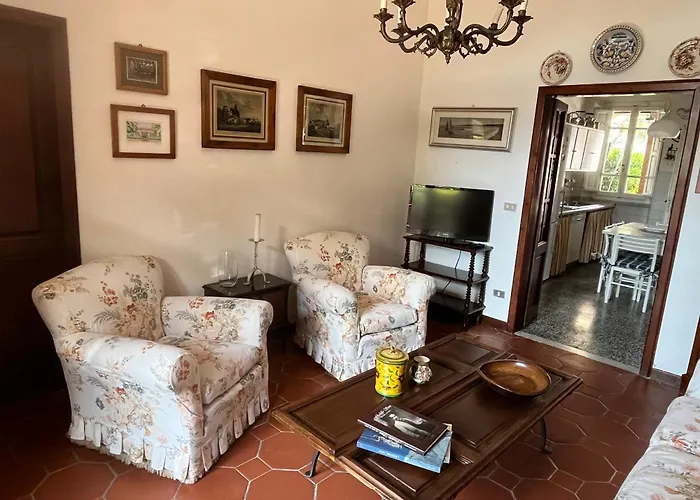 Vanna - The Ancient Just In The Center Villa *