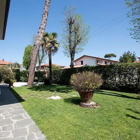 Vanna - The Ancient Just In The Center Villa