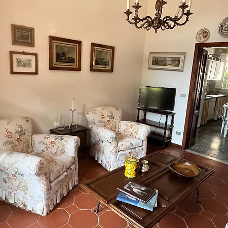 Vanna - The Ancient Just In The Center Villa *