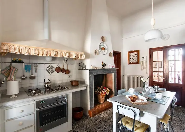 Vanna - The Ancient Just In The Center Willa Forte dei Marmi