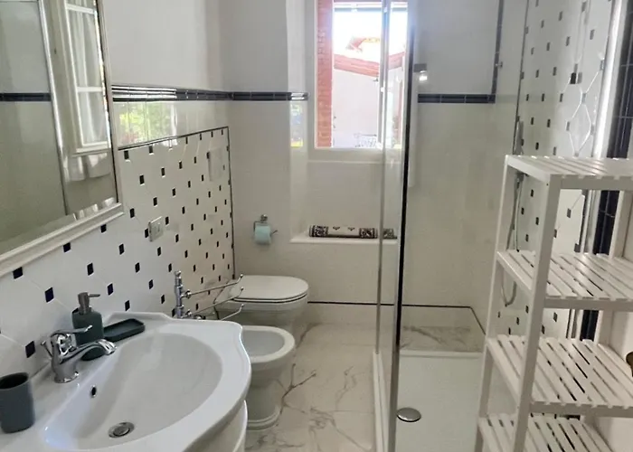 Vanna - The Ancient Just In The Center * فورتي دي مارمي