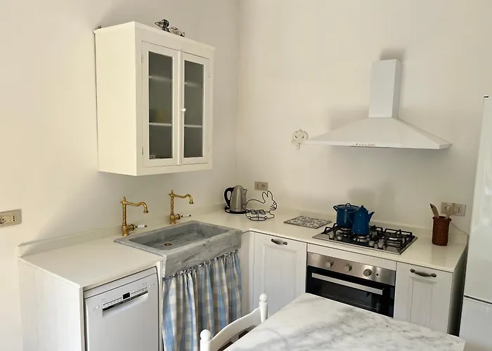 Vanna - The Ancient Just In The Center