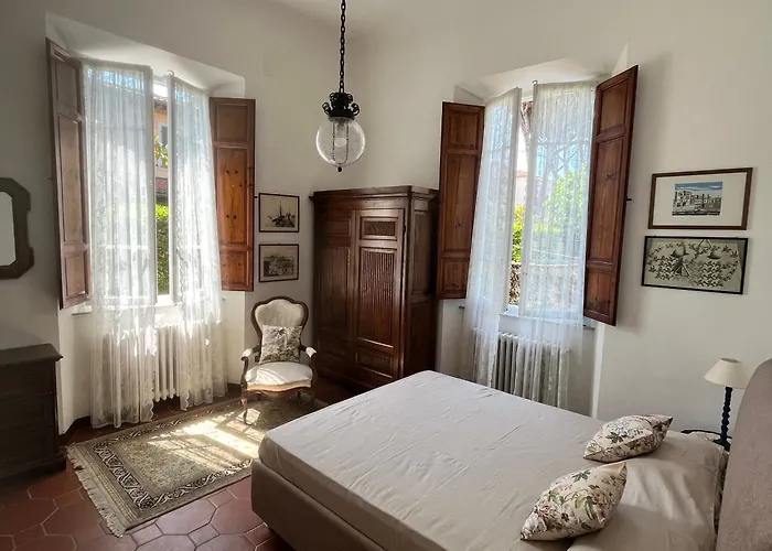 Vanna - The Ancient Just In The Center